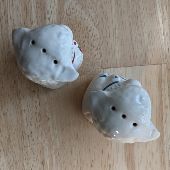 Vintage Collectible Anthropomorphic Lamb Salt & Pepper Shakers - Picture 5 of 8
